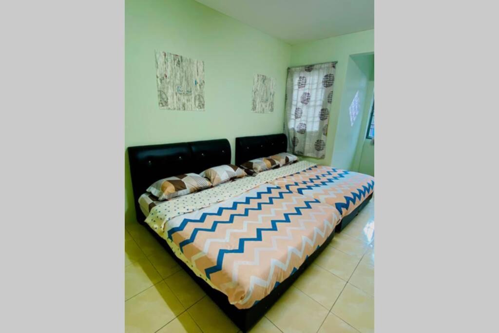 Lily Vacation Home At Cameron Highlands - 12 Pax,Free Wifi W Carporch 丹那拉打 外观 照片